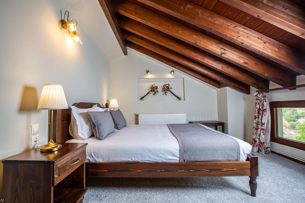 La Noi Guesthouse Samarína Zewnętrze zdjęcie
