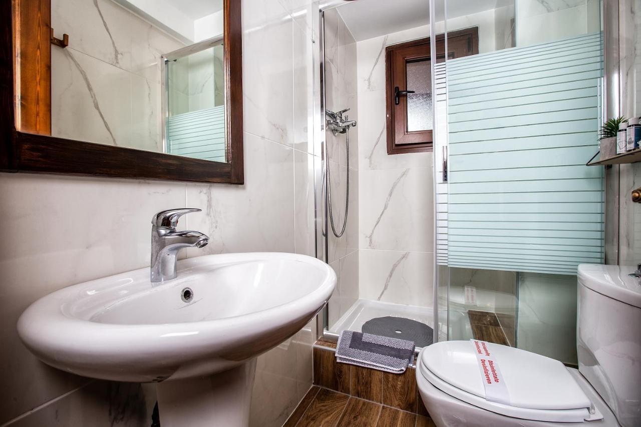 La Noi Guesthouse Samarína Zewnętrze zdjęcie