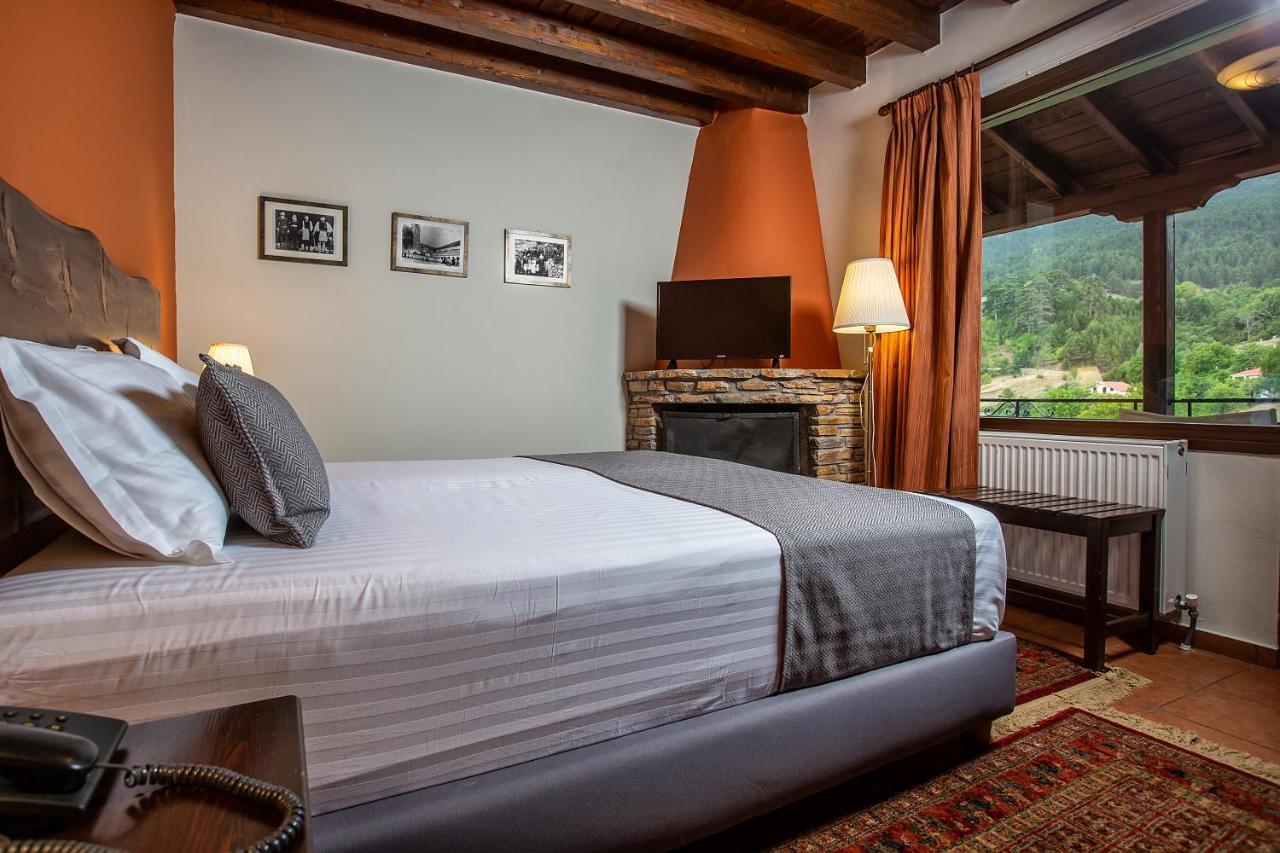La Noi Guesthouse Samarína Zewnętrze zdjęcie