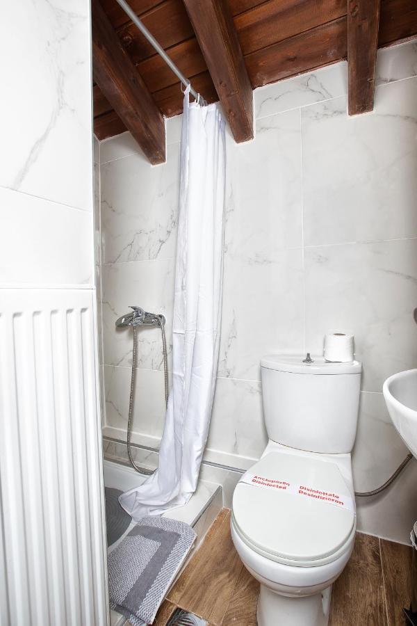 La Noi Guesthouse Samarína Zewnętrze zdjęcie