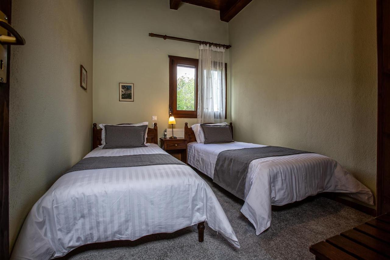 La Noi Guesthouse Samarína Zewnętrze zdjęcie